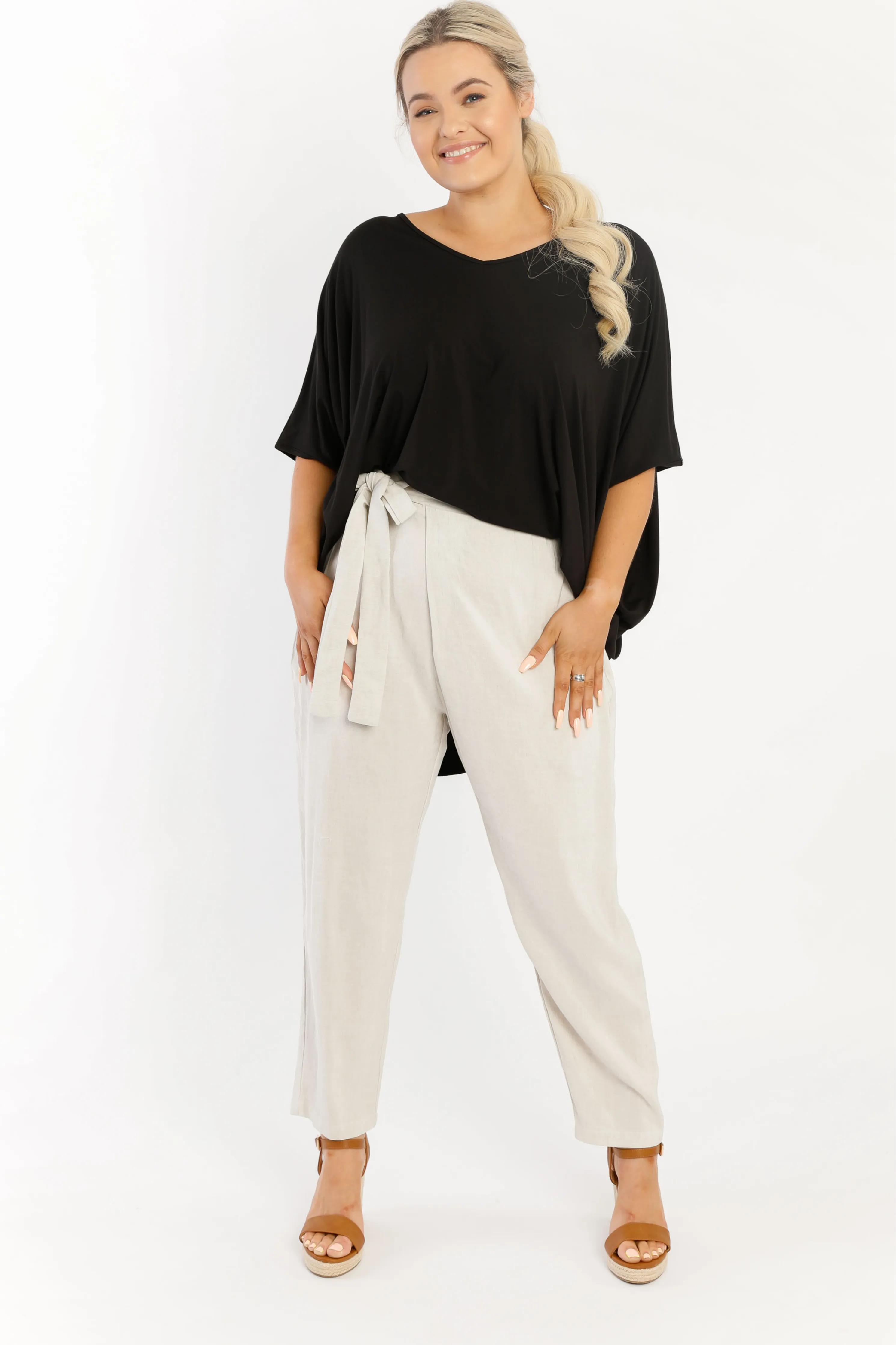 FINAL SALE Melody Pleat Pant in Sand