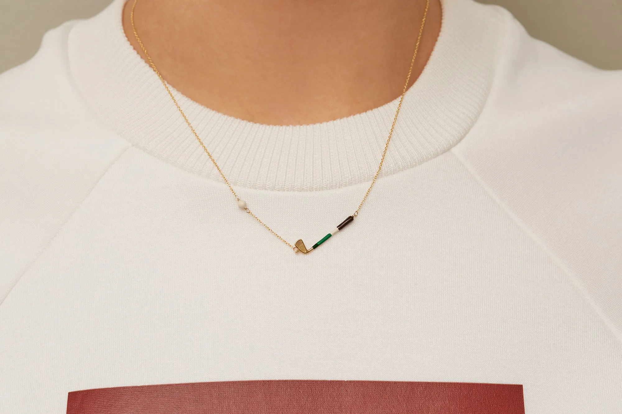 GOLF PELOTA PISTACHIO GREEN NECKLACE