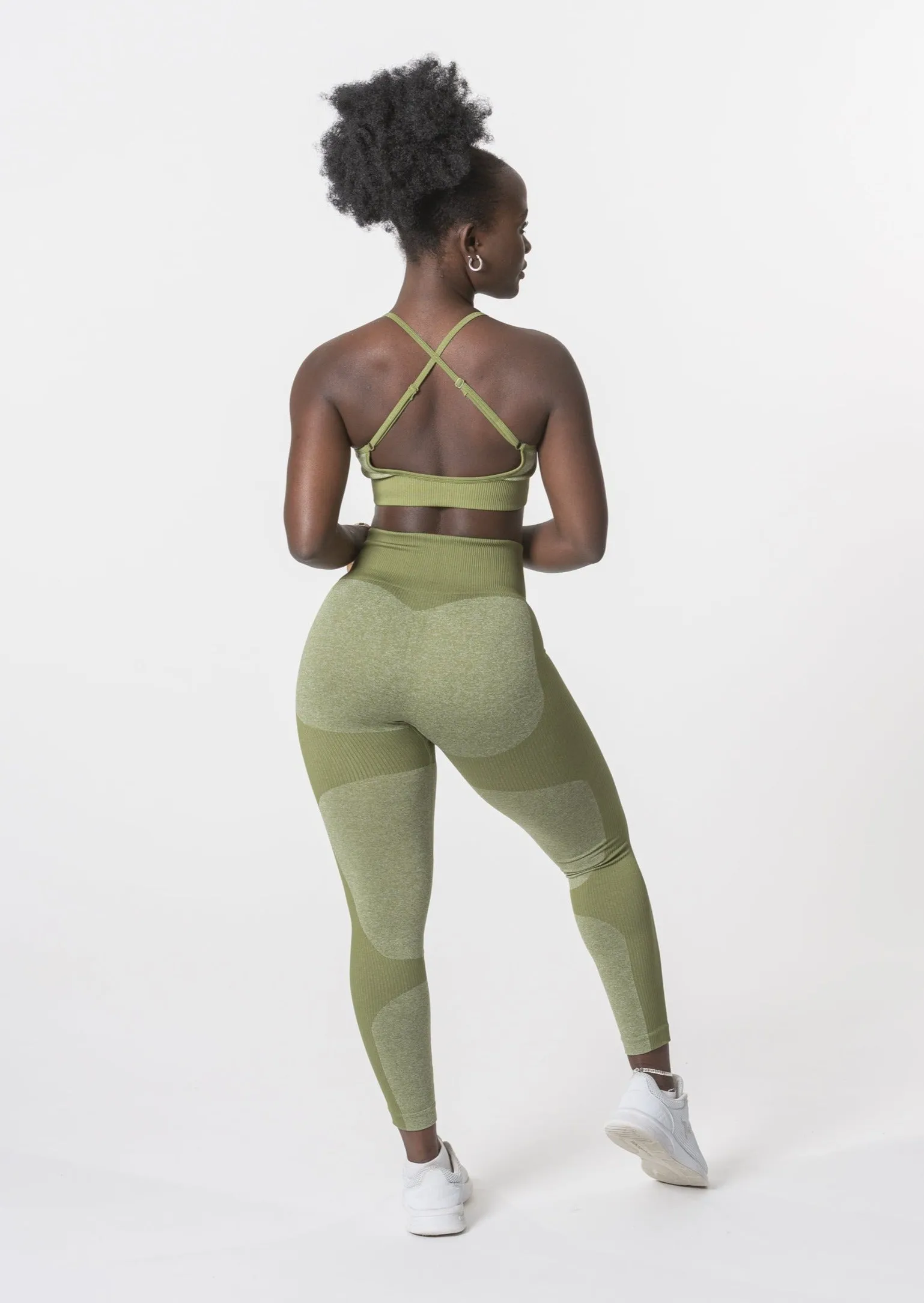 [LASTCHANCE] Kontour Seamless Set (Leggings und Sport-BH)