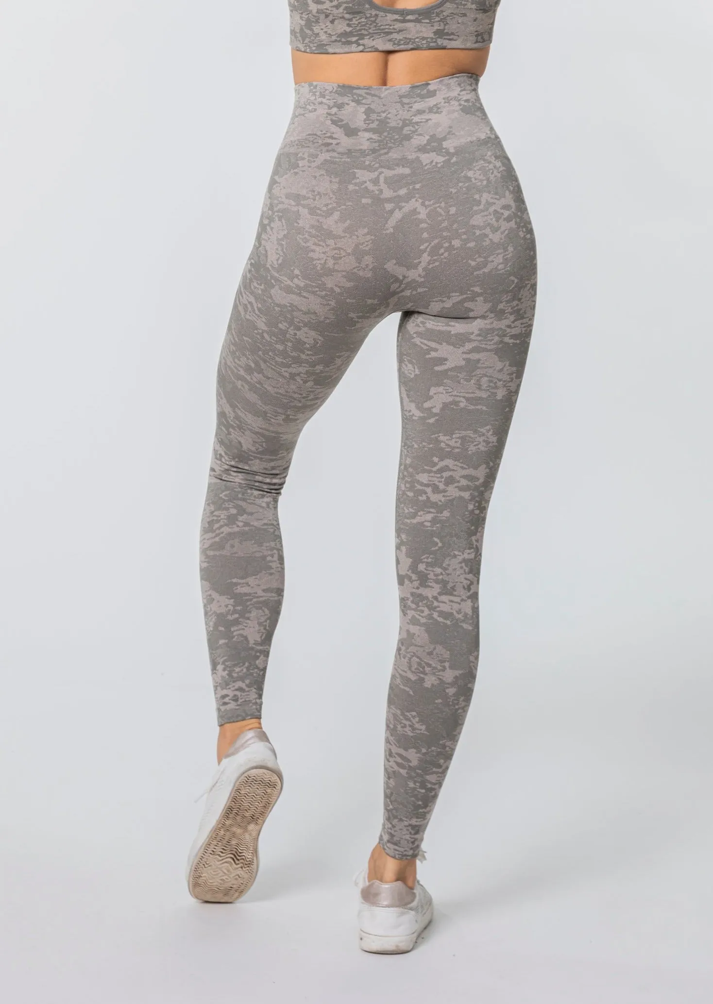 [LASTCHANCE] MOTION Seamless Leggings