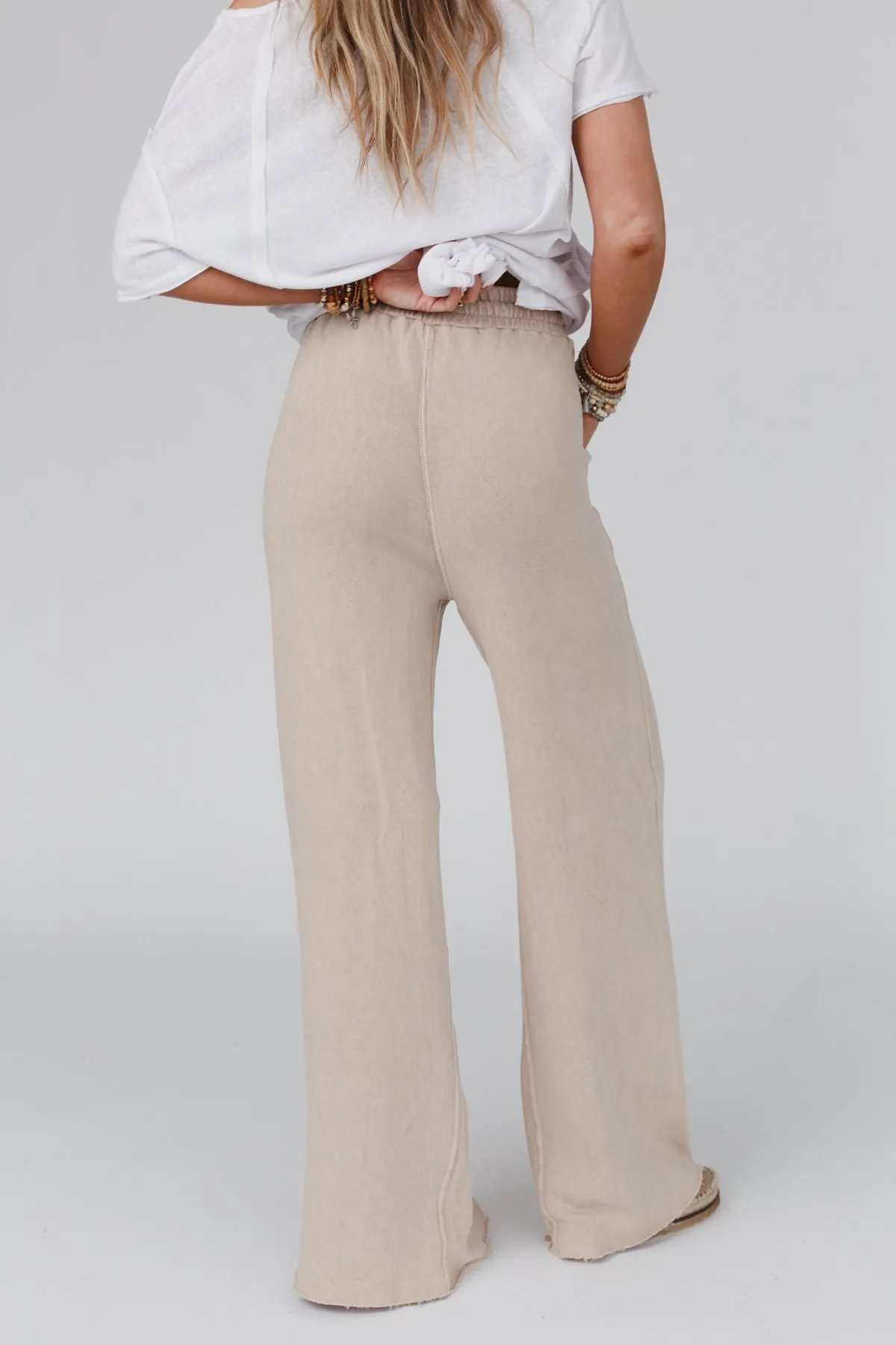 Relaxing Robin Wide Leg Pant - New Taupe